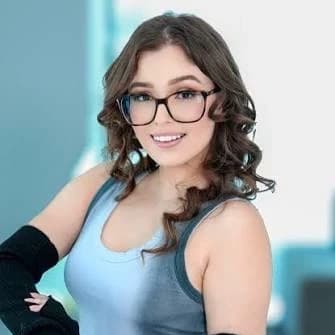 Thumbnail of Leana