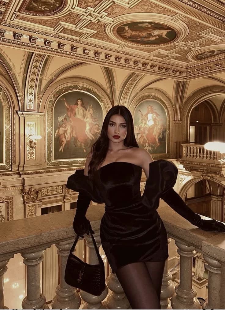 Thumbnail of Эмбер Блэквуд.