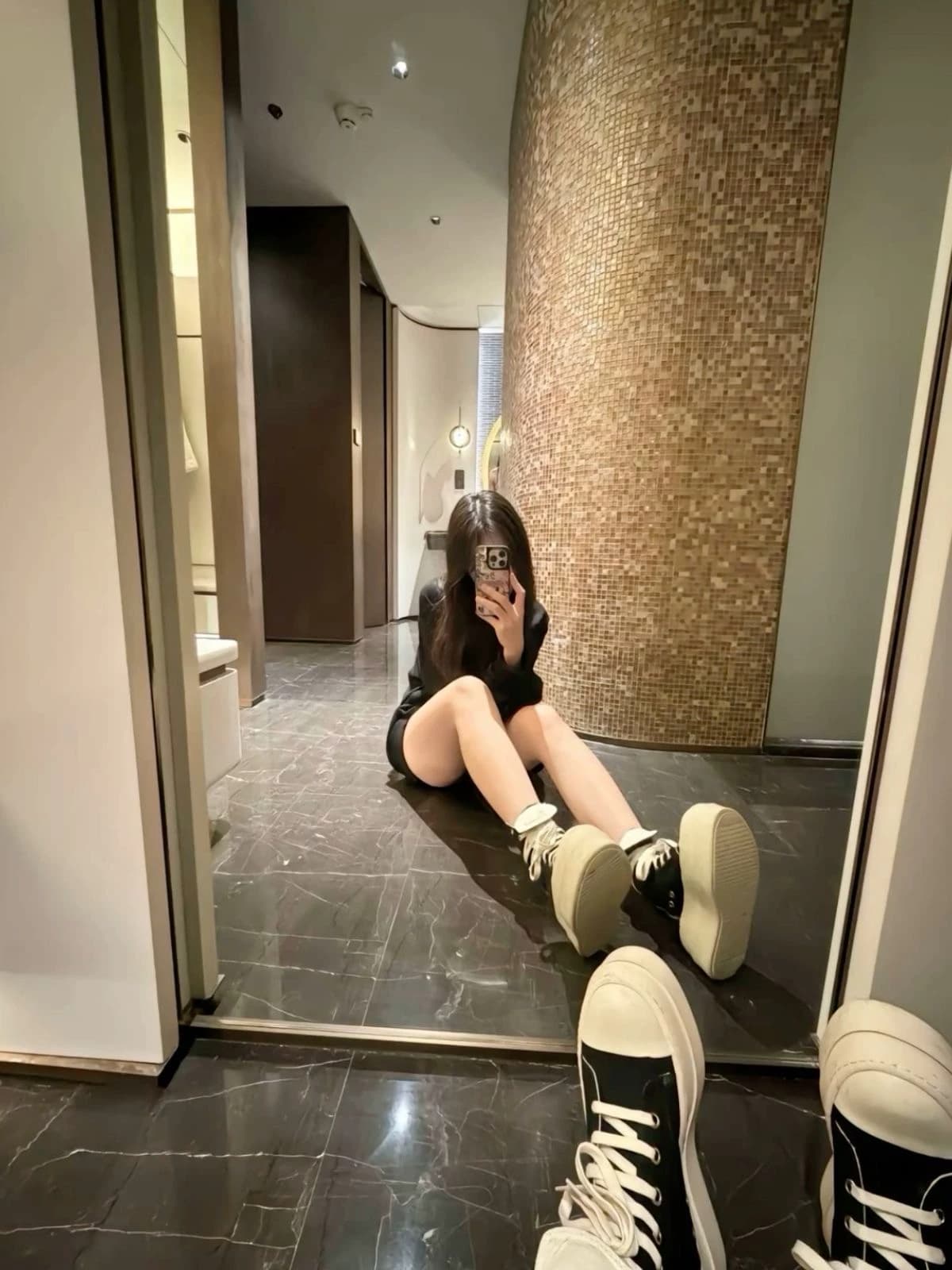Thumbnail of Камила