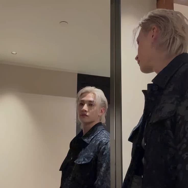 Thumbnail of Кристофер Банг.