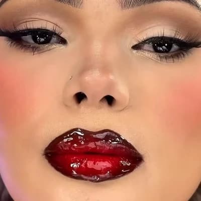 Thumbnail of Стейси Фолкнер