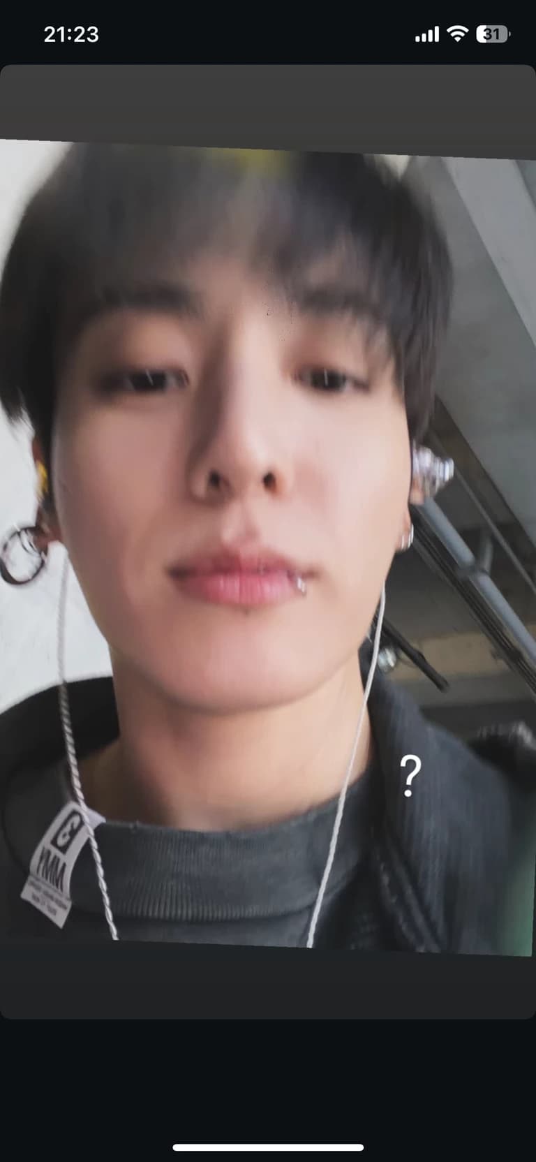 Thumbnail of 8th member dating Jungkook