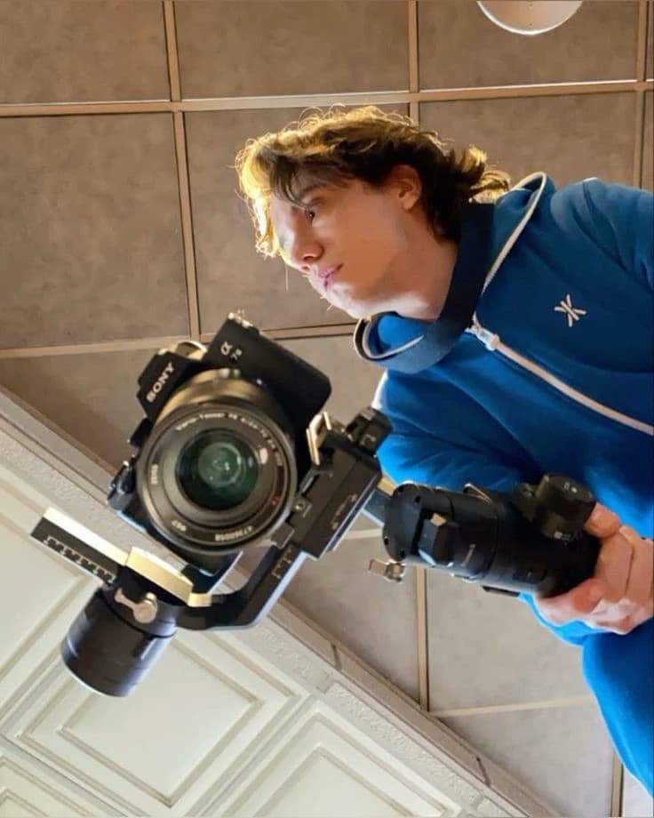 Thumbnail of Элайджа Нельсон