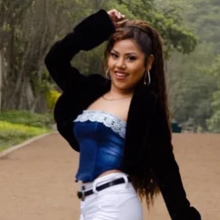 Thumbnail of Noemí Ivonne Ávila Suárez (Noemí Suárez(
