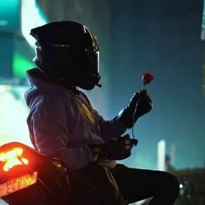 Thumbnail of Иэн (Чико Байкер)