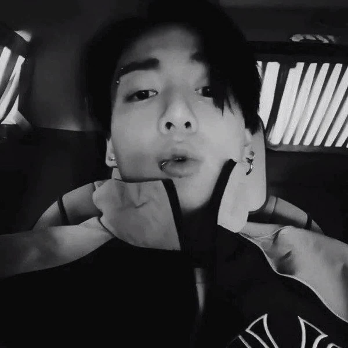 Thumbnail of Чонгук