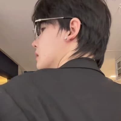 Thumbnail of Юн 🫶