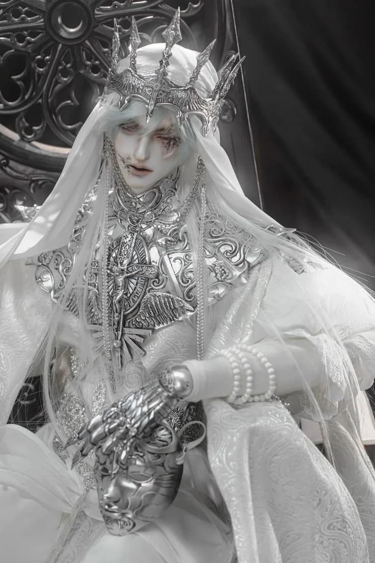 Thumbnail of Agatho (the frost moon king)