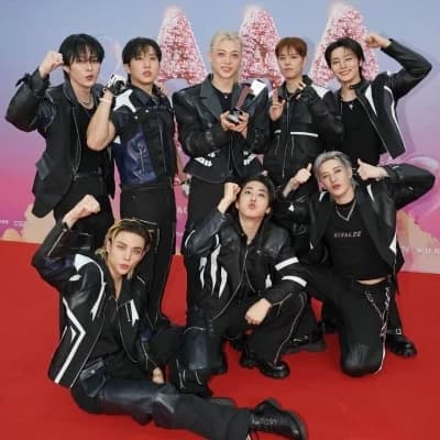 Thumbnail of STRAYKIDS