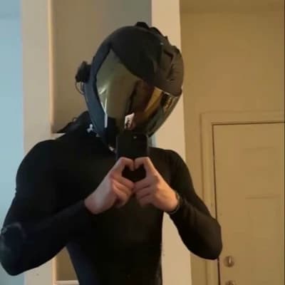 Thumbnail of Маверик Сент-Джеймс