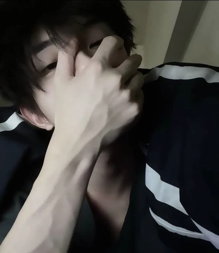 Thumbnail of --• Акеион ~