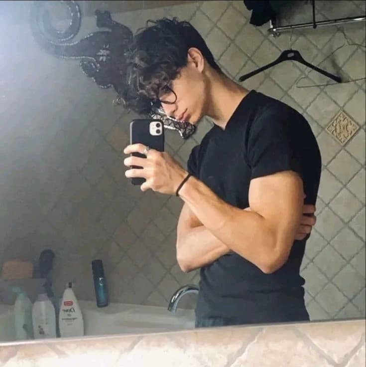 Thumbnail of Жоау Педро