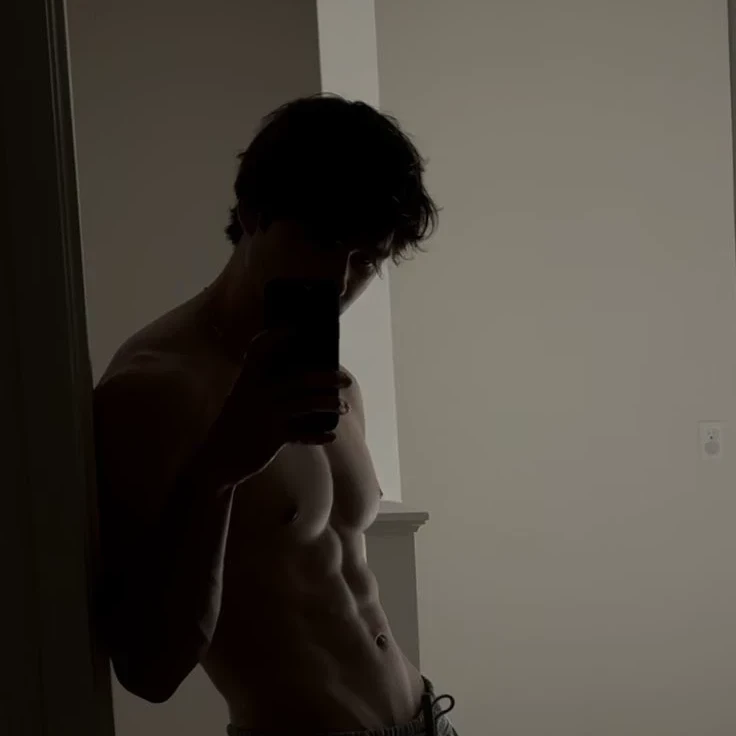 Thumbnail of Лиам Гримбрайар