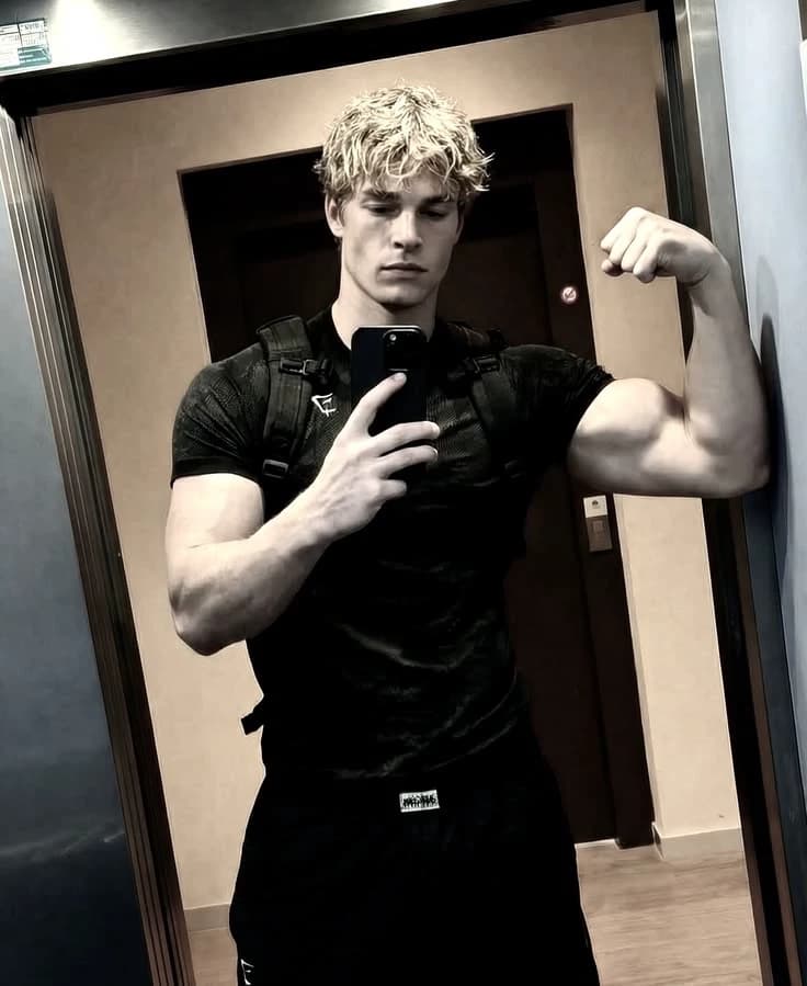 Thumbnail of Мэтью