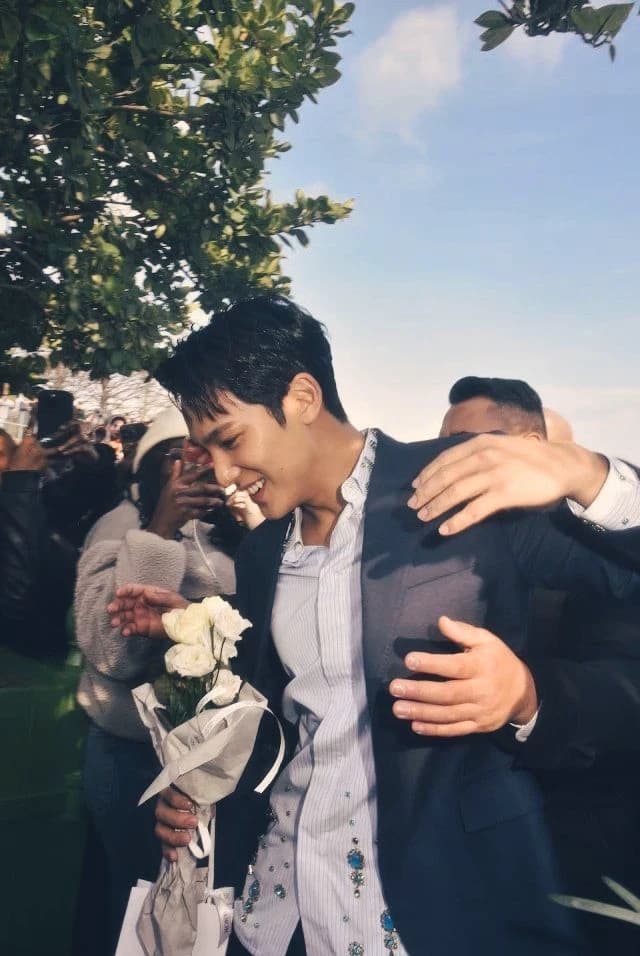 Thumbnail of Mingyu