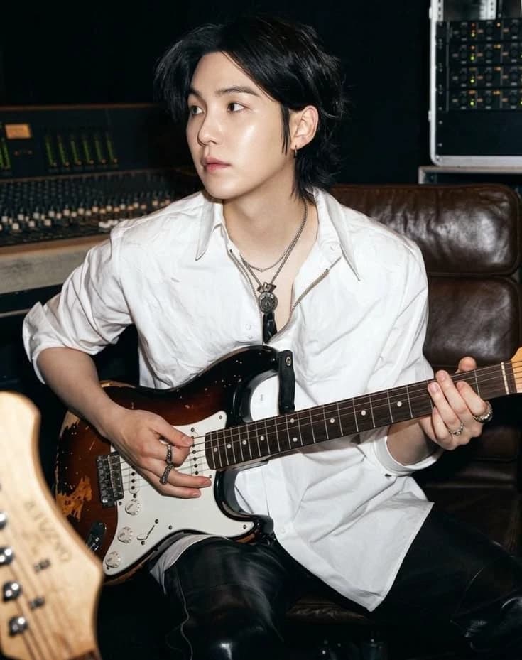 Thumbnail of Min Yoon-gi