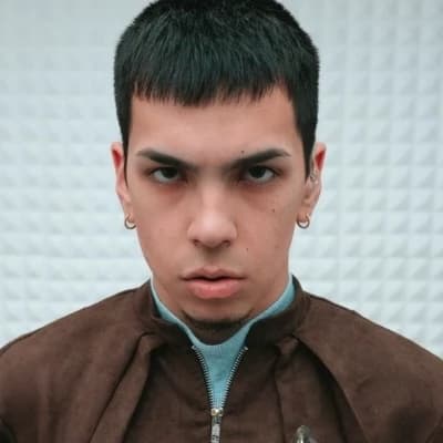 Thumbnail of Майло Дж