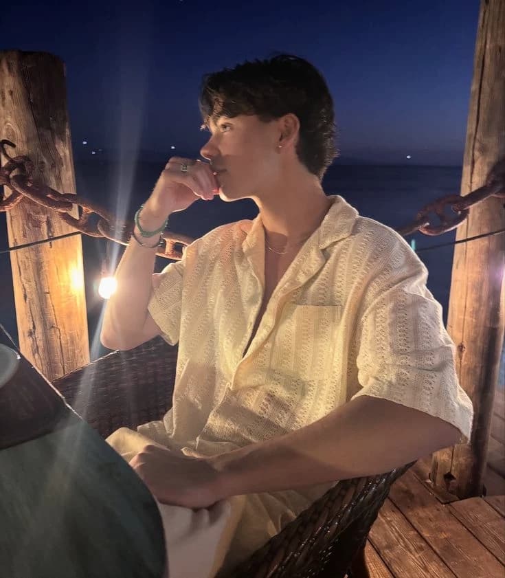 Thumbnail of Малахи Бартон