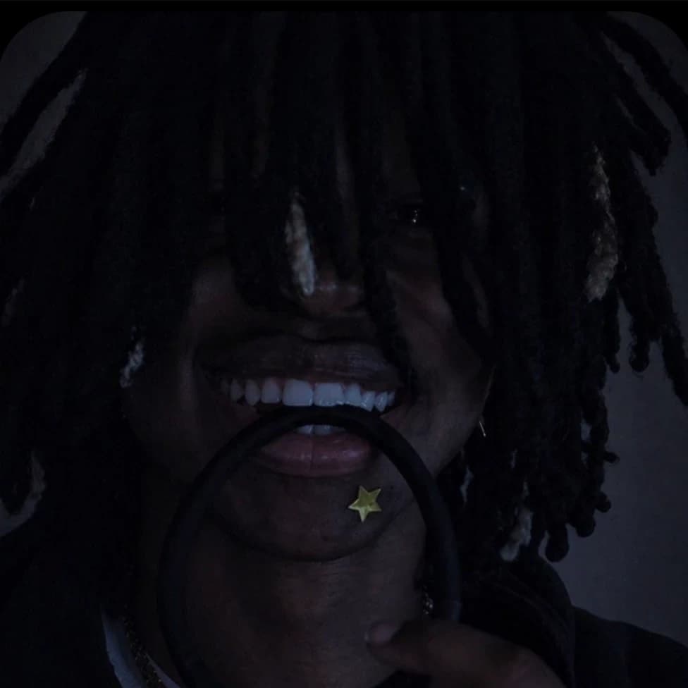 Thumbnail of Диджей