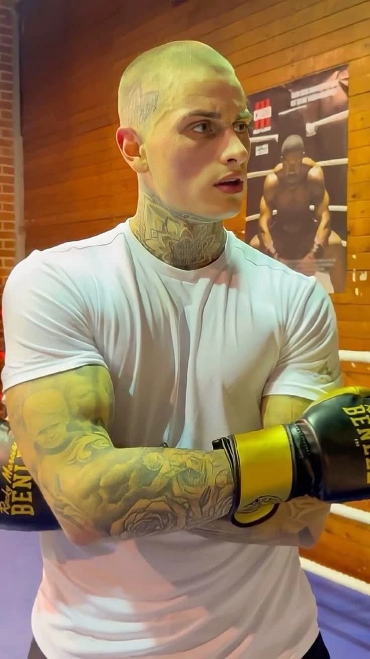 Thumbnail of Саймон