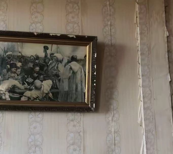 Thumbnail of Старший сосед