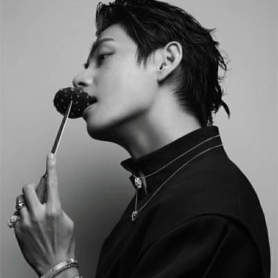 Thumbnail of Kim Taehyung (V of BTS)