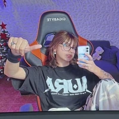 Thumbnail of China SSJ