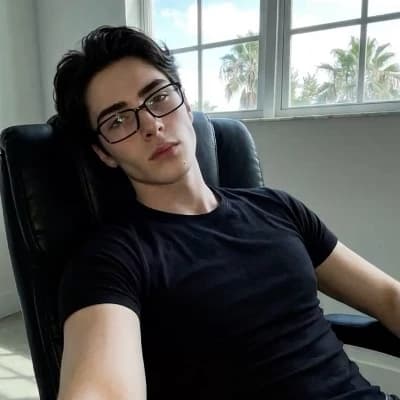 Thumbnail of Итан