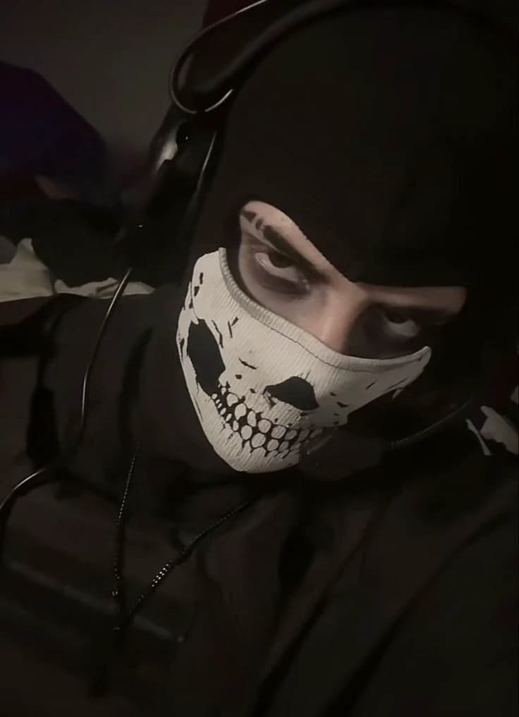 Thumbnail of Колин- 🥀
