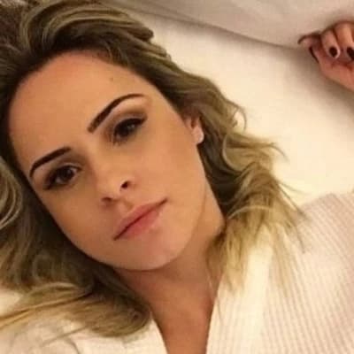 Thumbnail of Ана Паула Рено