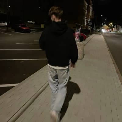 Thumbnail of Оливер