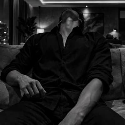 Thumbnail of Enzo Russo (Enemies /Arrange Marriage) 