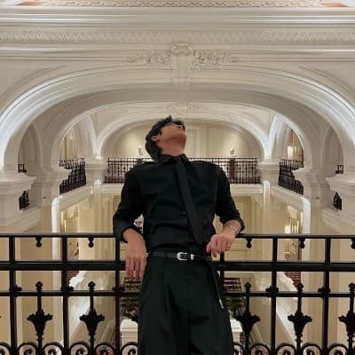 Thumbnail of Theo Von