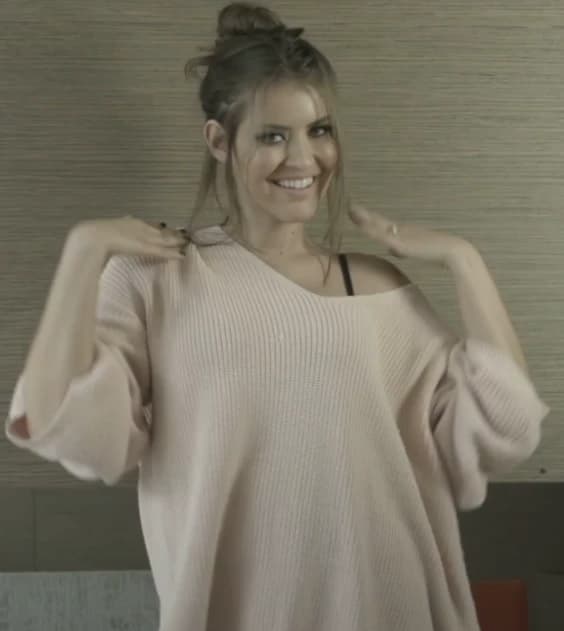 Thumbnail of Vanessa Claudio