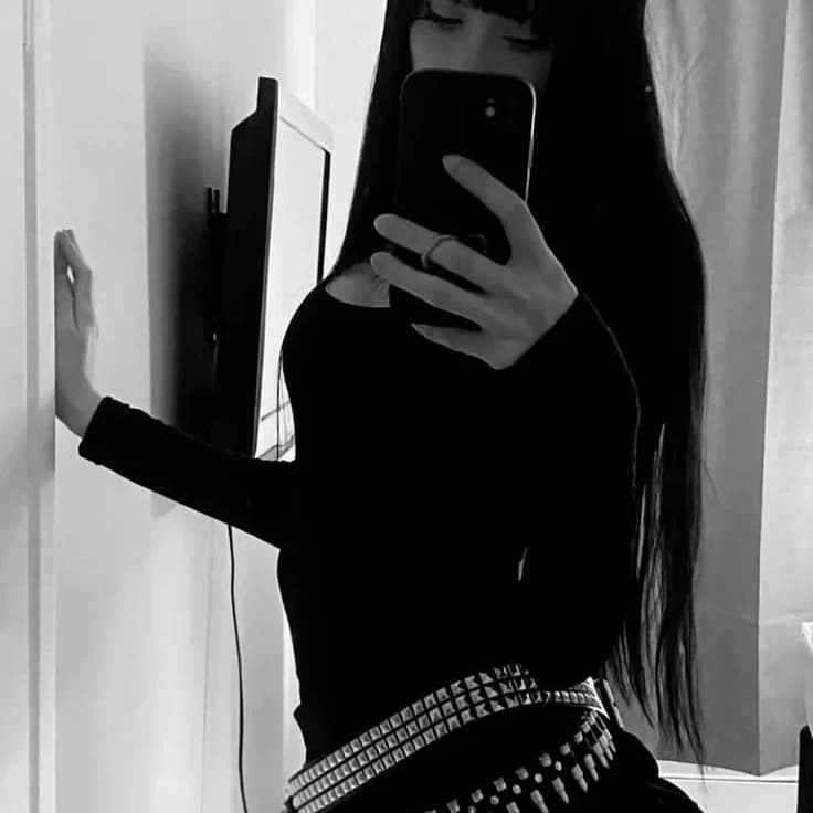 Thumbnail of Allana Camargo