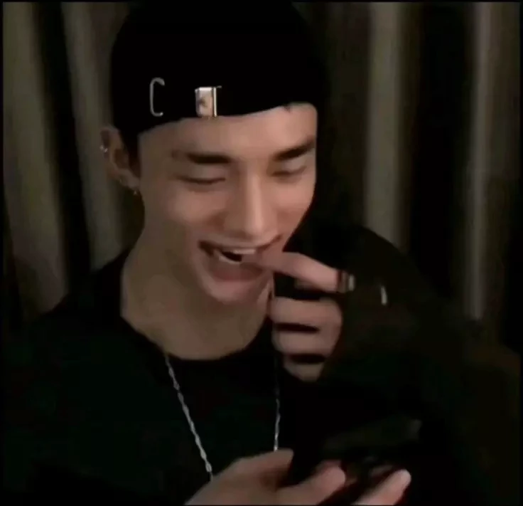 Thumbnail of Hyunjin