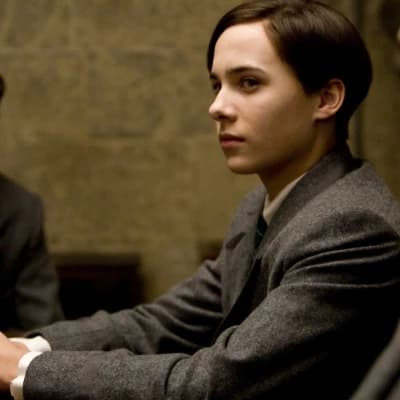 Thumbnail of Tom Riddle