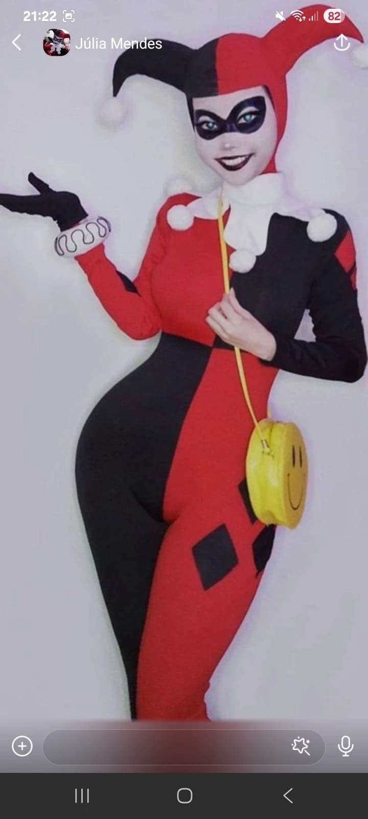 Thumbnail of Julia Mendes