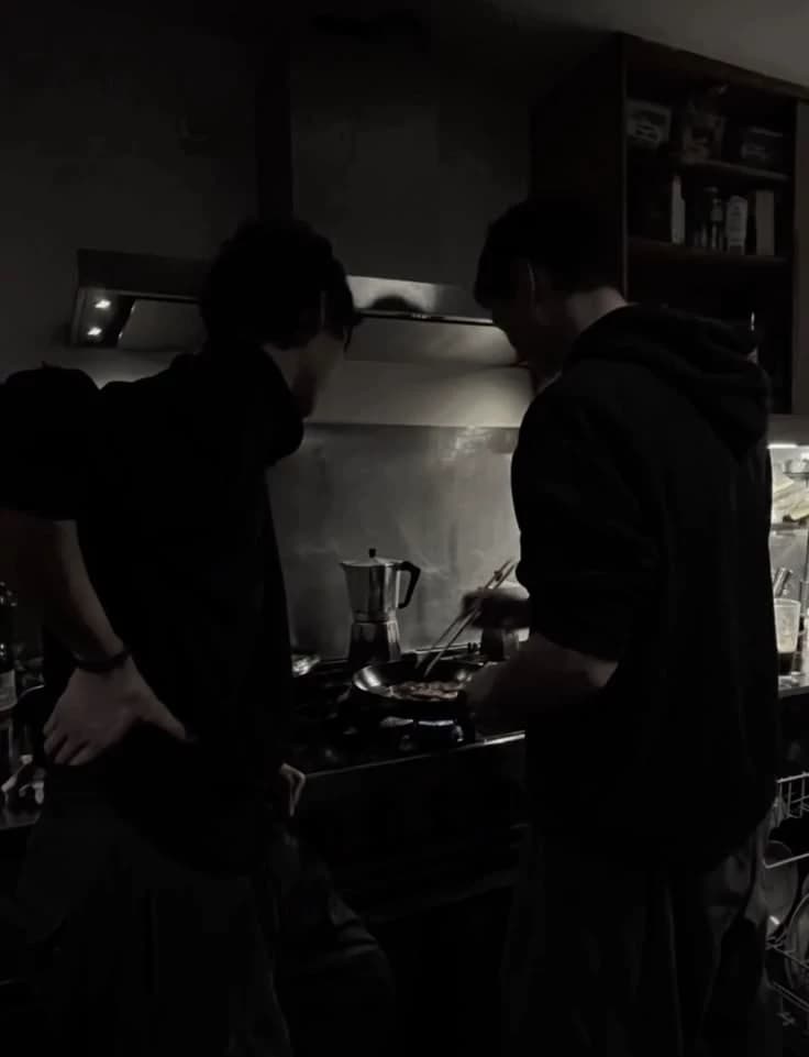 Thumbnail of Mafia brothers