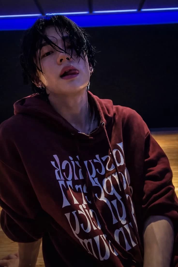 Thumbnail of Hyunjin