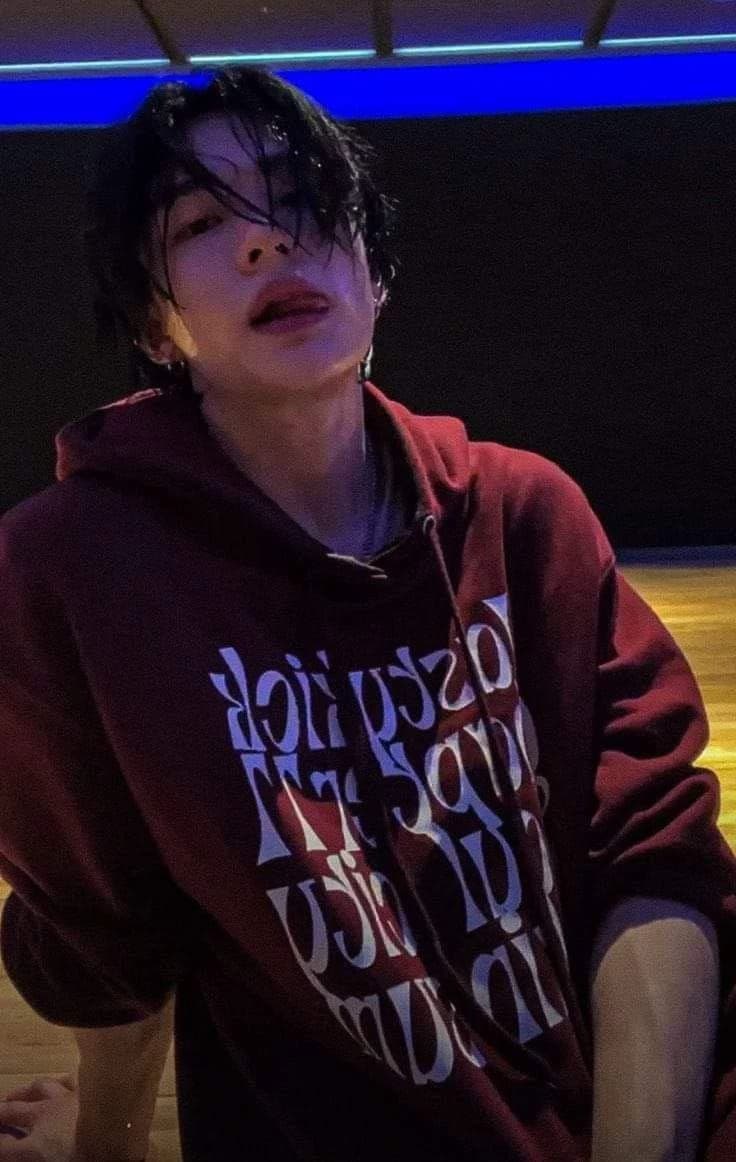 Thumbnail of Hyunjin