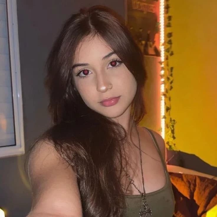 Thumbnail of Camila
