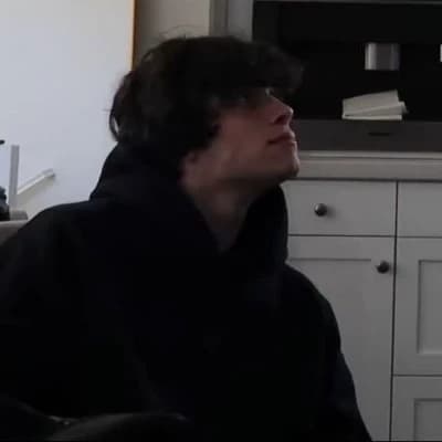 Thumbnail of Chris Sturniolo 