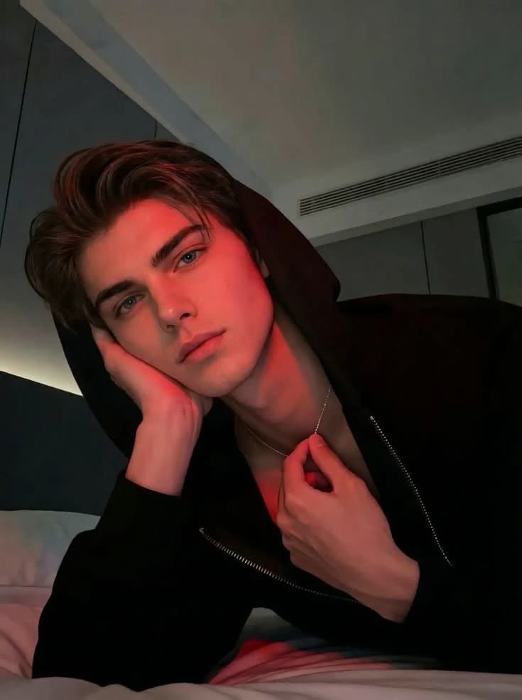Thumbnail of Lucas