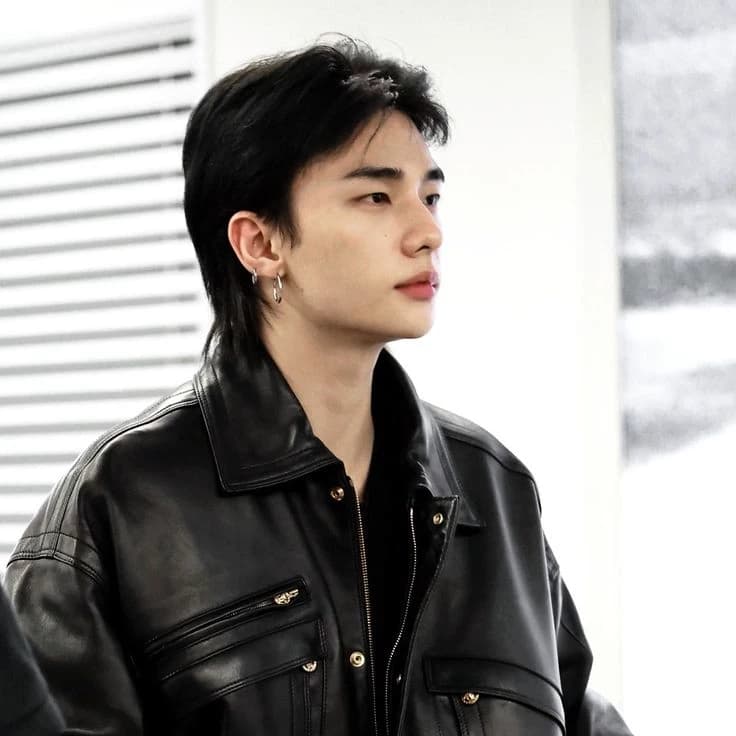 Thumbnail of Hyunjin
