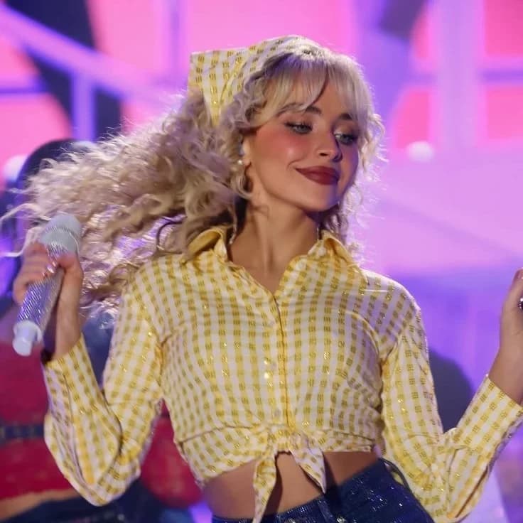 Thumbnail of Sabrina Carpenter