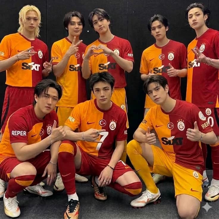 Thumbnail of Straykids