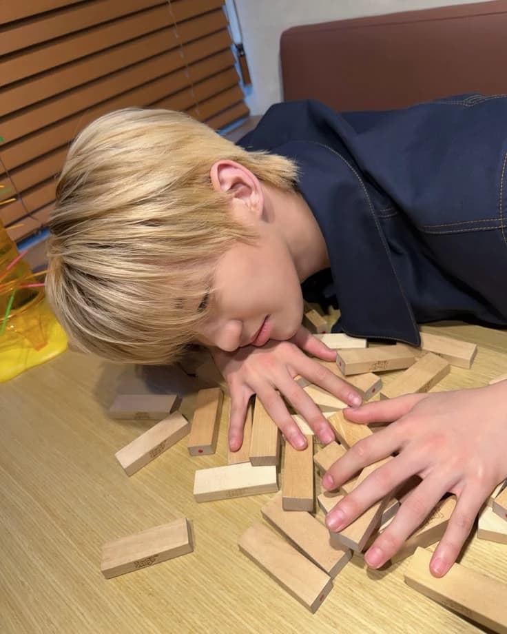 Thumbnail of Han Jihoon