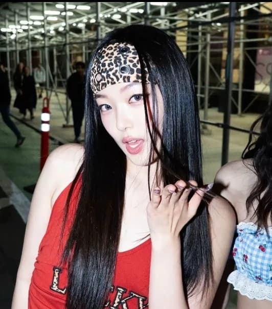 Thumbnail of Yoonchae (GL)