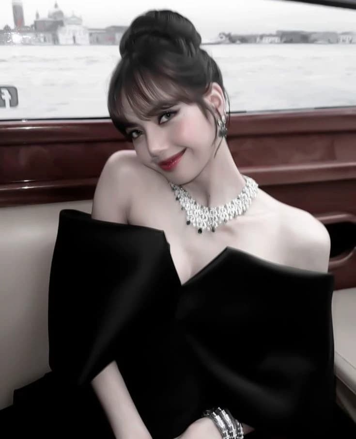 Thumbnail of Lisa